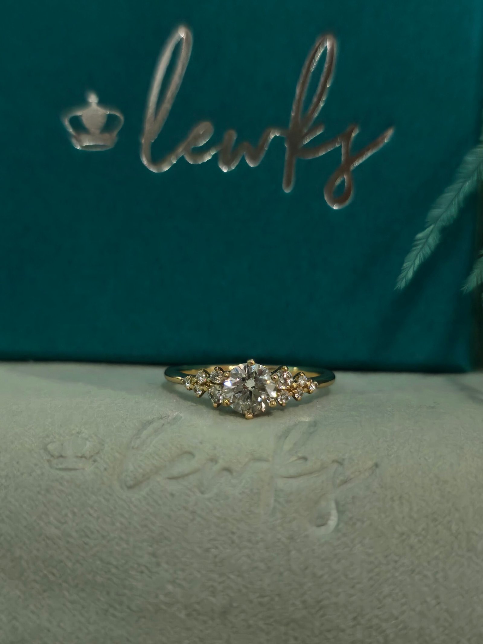 Avika Avika - Image 1