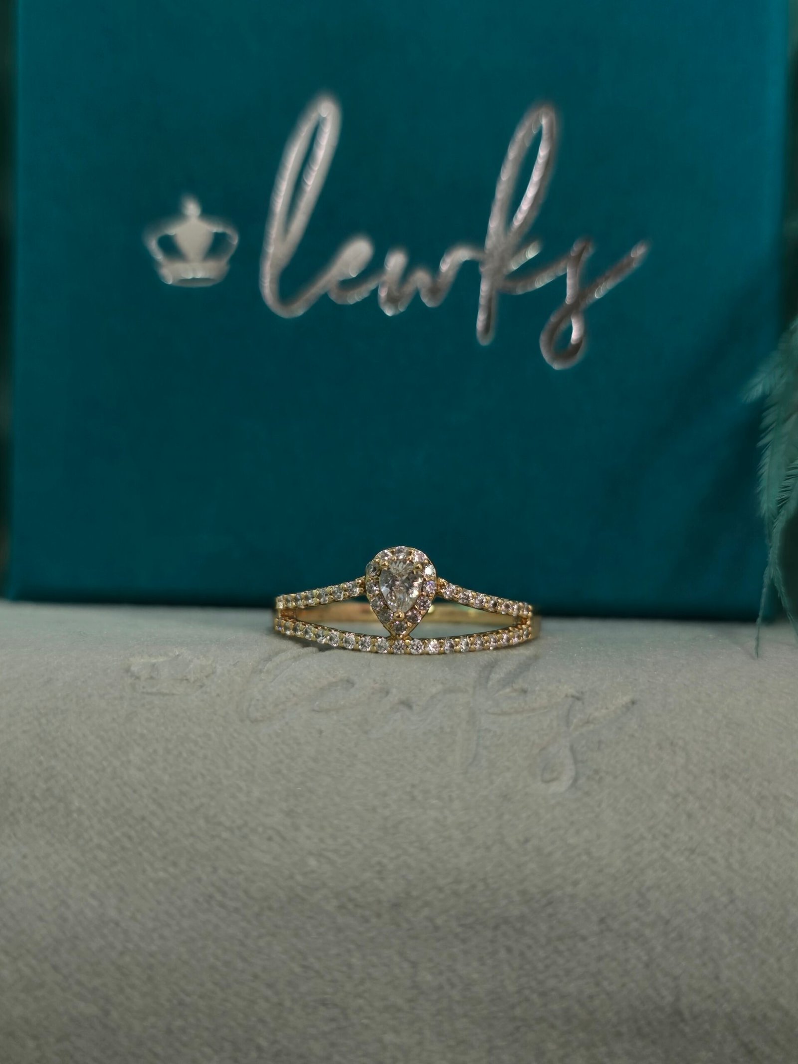 Margot Margot - Image 1